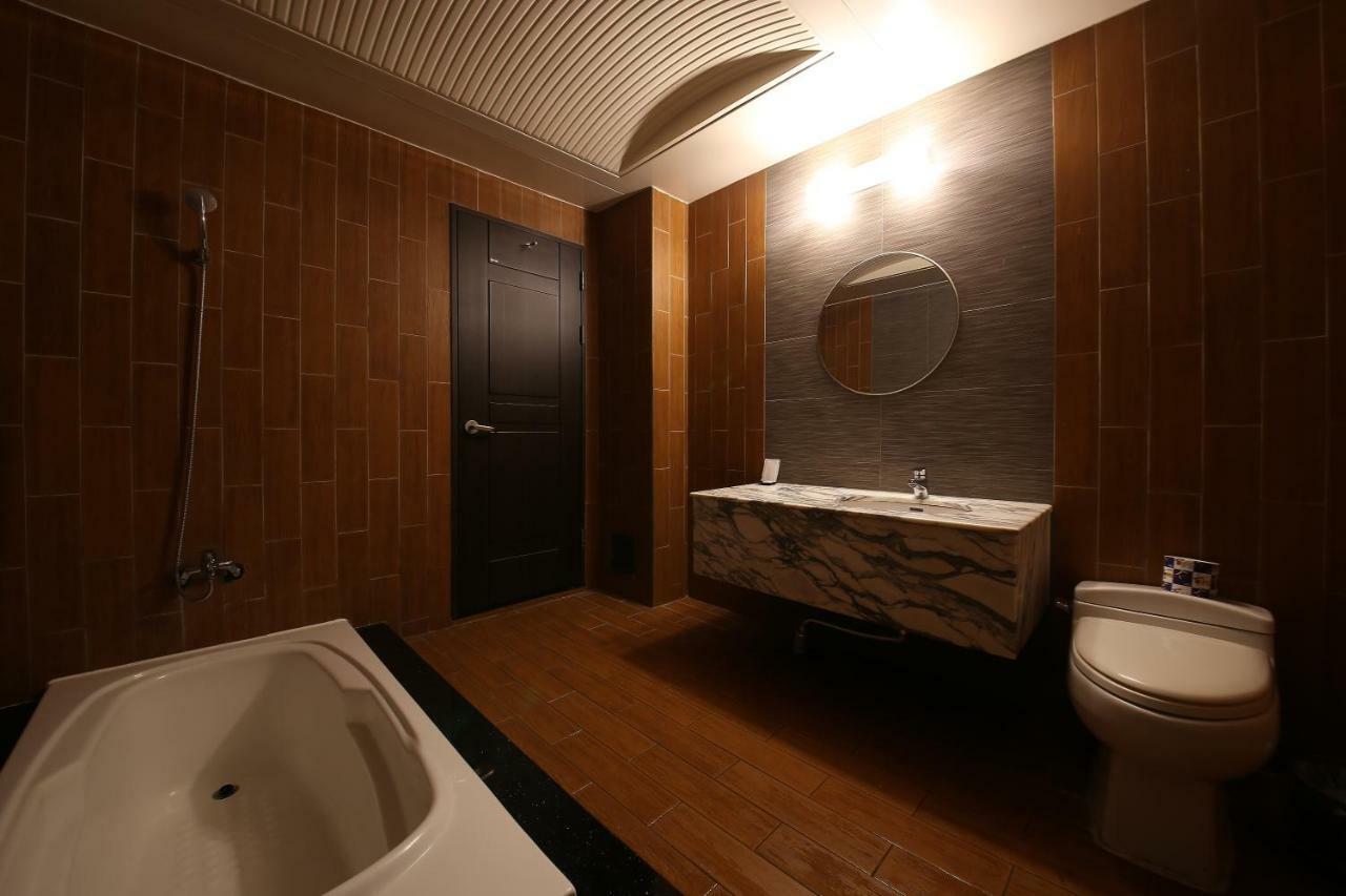 Hotel Valentine Gwangmyeong Zewnętrze zdjęcie