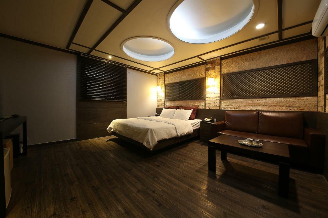 Hotel Valentine Gwangmyeong Zewnętrze zdjęcie
