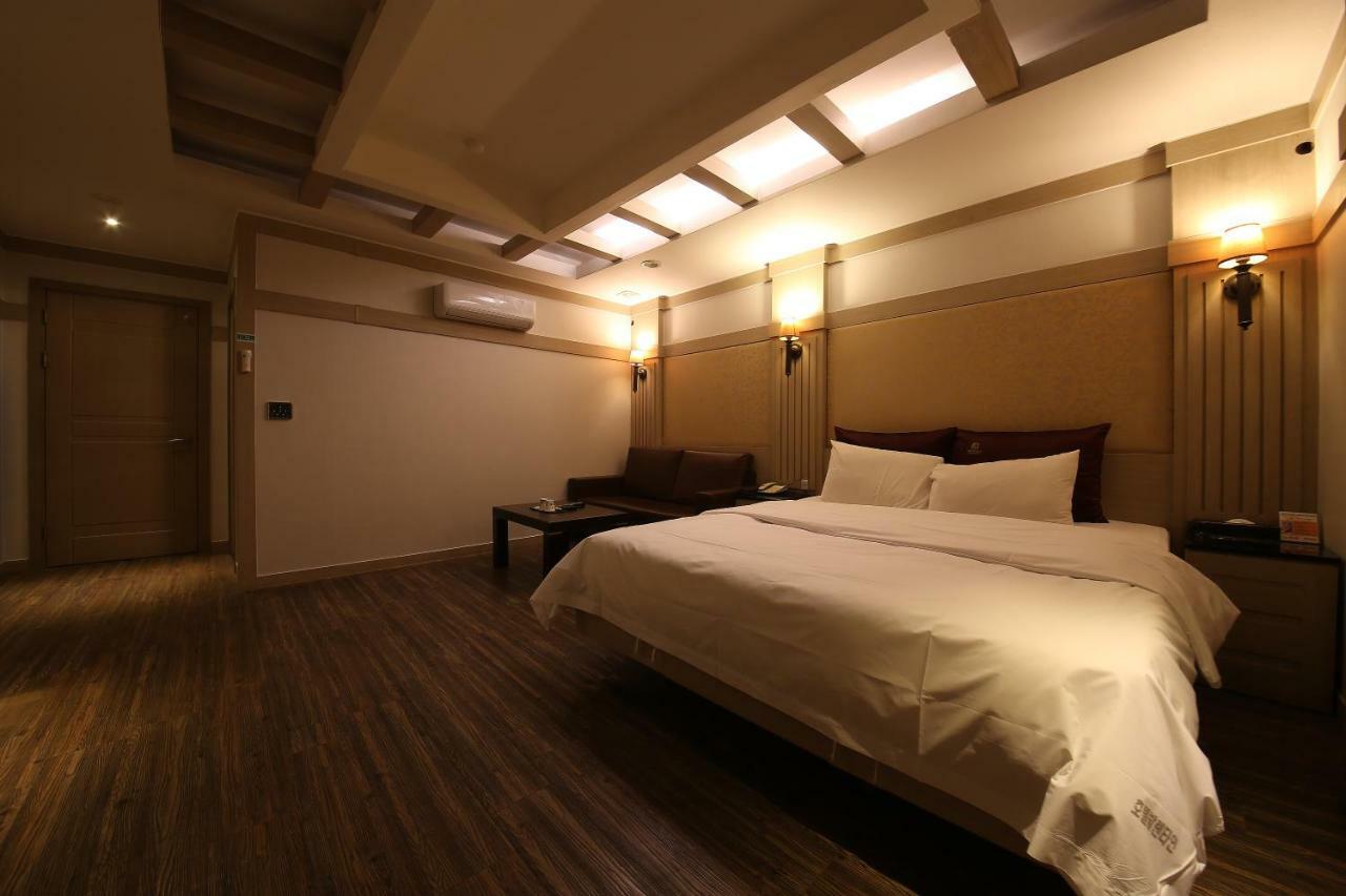 Hotel Valentine Gwangmyeong Zewnętrze zdjęcie