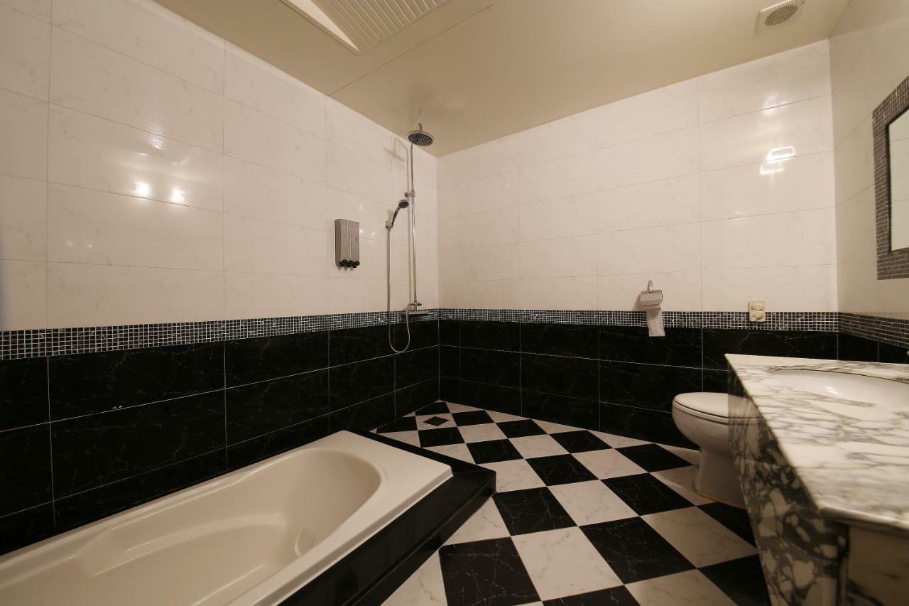 Hotel Valentine Gwangmyeong Zewnętrze zdjęcie